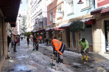 Ordu İtfaiyesi’nden Yoğun Kar Mesaisi