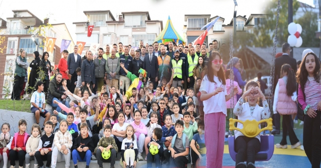 101. Yıl Cumhuriyet Çocuk Parkı Açıldı