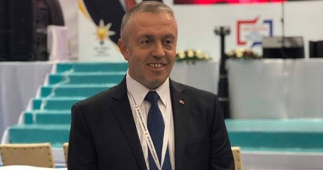 AK PARTİ İL BAŞKAN YARDIMCISI İSTİFA ETTİ