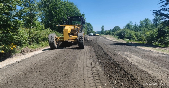 AKKUŞ’TA YEŞİL YOL ÇALIŞMALARI DEVAM EDİYOR