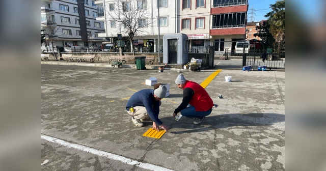 Altınordu Belediyesi'nden Öğretmen ve Öğrencilere Engelli Yolu