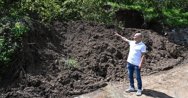 Arsin'de Yaşanan Heyelan Kameralara Böyle Yansıdı!