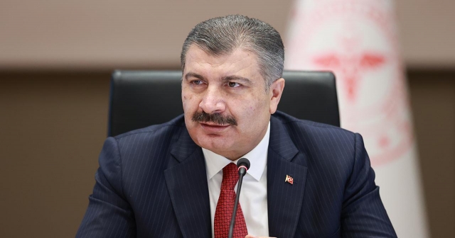 BAKAN KOCA DUYURDU: "Yatağa Bağımlı Hastalar Nasıl Oy Kullanacak"