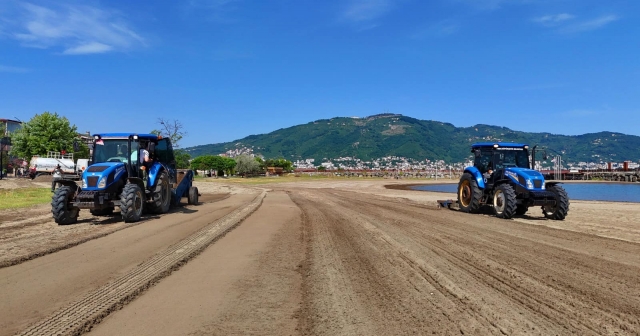 BÜYÜKŞEHİR PLAJLARI DENİZ SEZONUNA HAZIRLIYOR