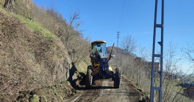 Çaybaşı'nda Yol Çalışmaları Hızla Devam Ediyor