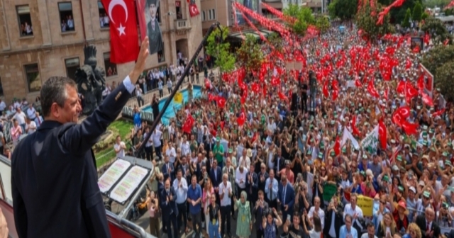 CHP Genel Başkanı Özel, "Fındık Mitingi"nde Konuştu..