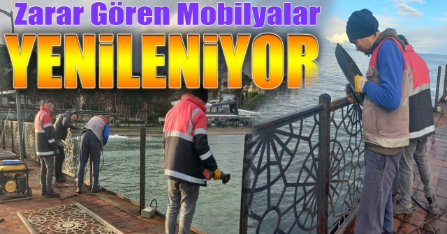 Deforme Olmuş Kent Mobilyaları Onarılıyor