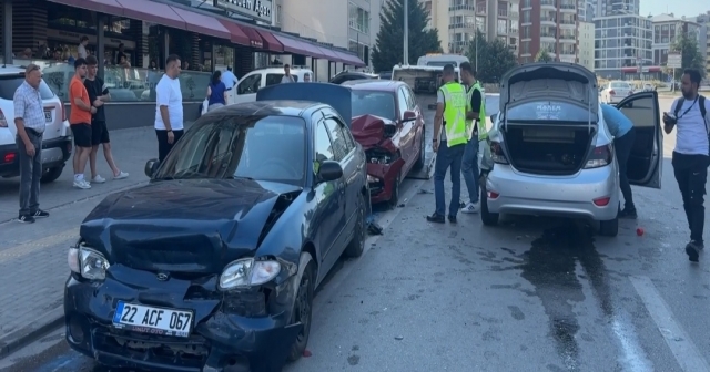 Edirne'de Kaza: 2 Yaralı