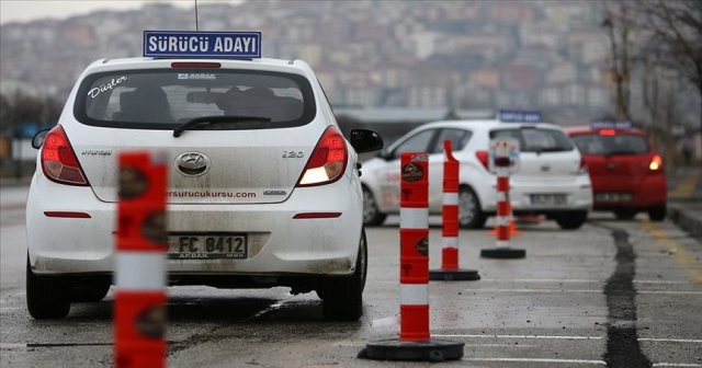 Ehliyet sınavlarına yeni düzenleme!