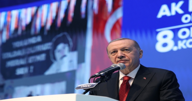 Erdoğan: "Gözü dışarıda olanlar, siyasi takvimlerini yurt dışındaki aktörlere göre ayarlayanlar Ordu'yu anlayamaz"