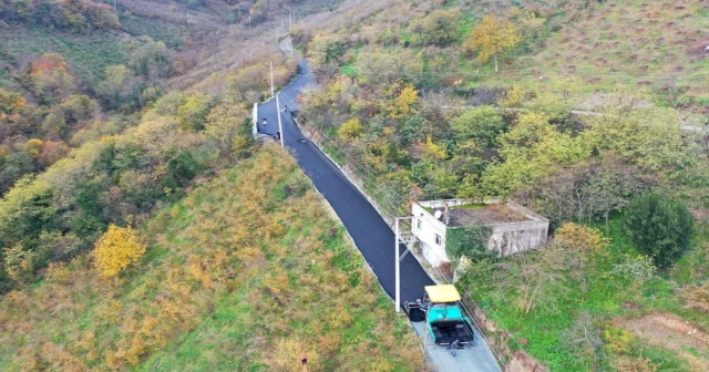 ESKİ BOZTEPE YOLU MODERLEŞİYOR