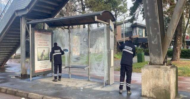 Fatsa’da Dolmuş Duraklarında Temizlik Çalışması