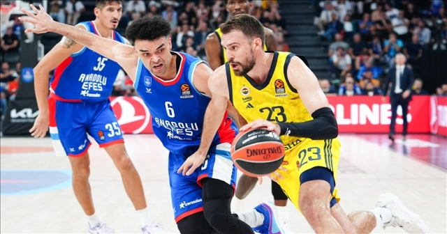 Fenerbahce Beko, Anadolu Efes'i Ağırlıyor