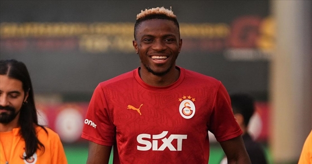 Galatasaray'a Geldiği İçin Mutlu