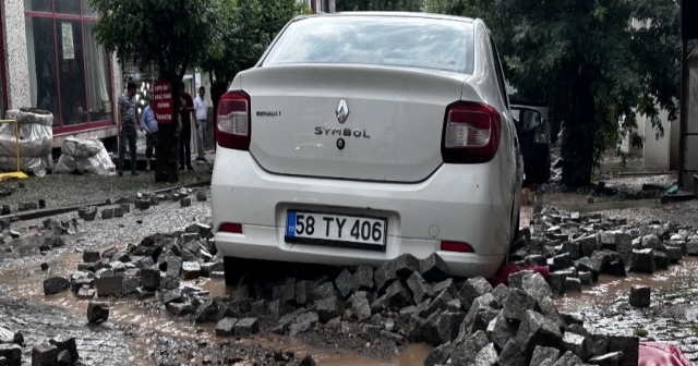 Giresun'da Sağanak Hasara Yol Açtı..