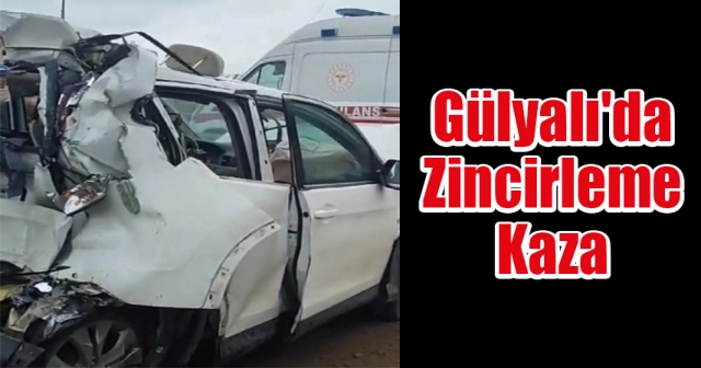 Gülyalı'da 3 Araç Karıştı, 6 Kişi Yaralandı