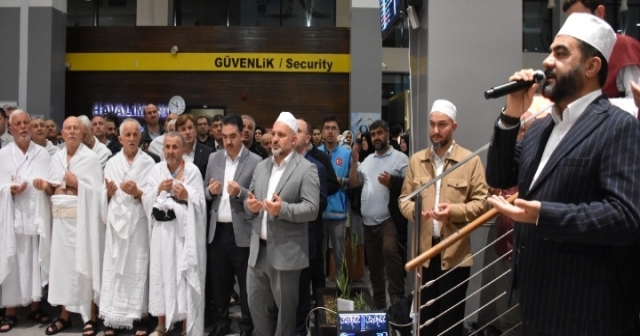 Hacı Adaylarımız Kutsal Yolculuğa Çıktı..