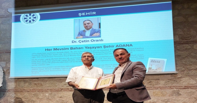 HEMŞERİMİZ ÇETİN ORANLI, 'YILIN YAZARI' ÖDÜLÜNÜ ALDI