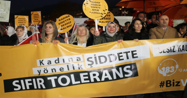 Kadına yönelik şiddete karşı yürüyüş düzenlendi