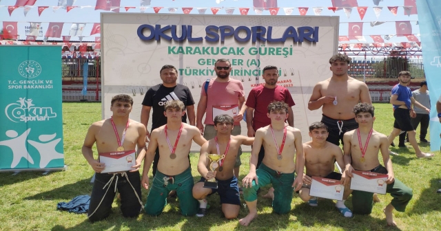 KARAKUCAKTA ORDU RÜZGARI