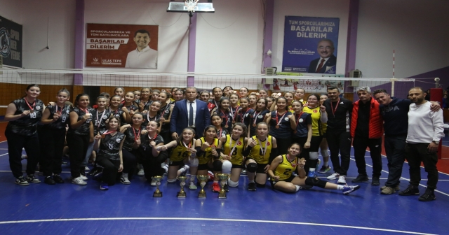 Voleybol Yıldız Kızlar İl Birinciliği Tamamlandı