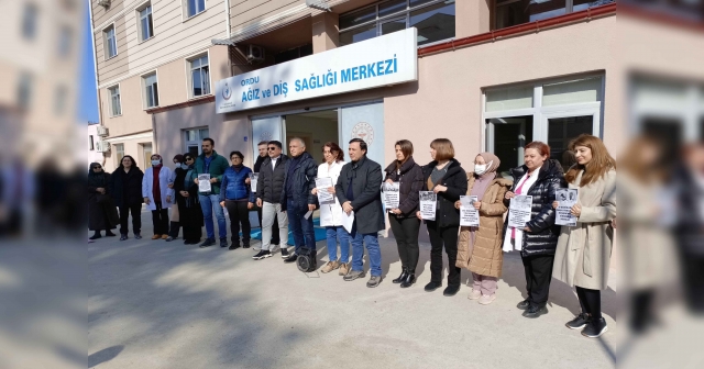 Ordu Ağız ve Diş Sağlığı Merkezi'nden Çalışma Koşulları İçin Basın Açıklaması