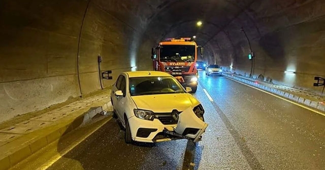 ORDU'DA TÜNELDE ARAÇ TAKLA  ATTI