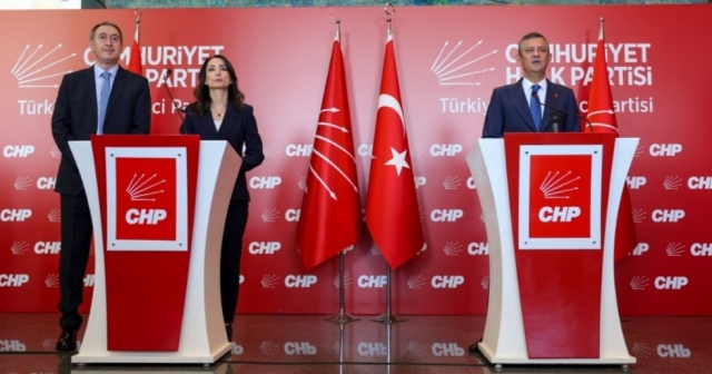 Özgür Özel, DEM Parti Heyetiyle Bir Araya Geldi