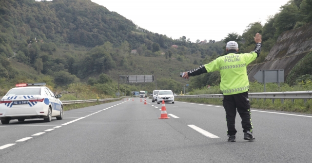 Polis Ekiplerinden Trafik Denetiminde Ciddi Önlemler