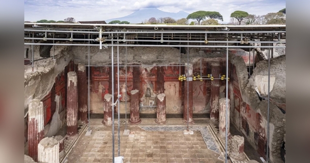 Pompei Antik Kenti'nde Dionysos'un Freskleri Ortaya Çıktı