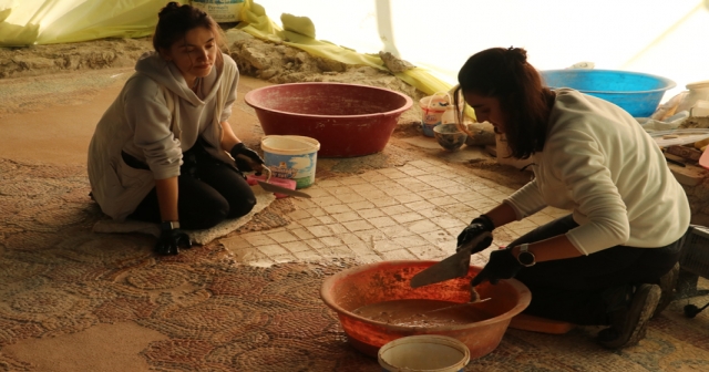 Pompeiopolis Antik Kenti'nde mozaikler yerine yerleştirildi