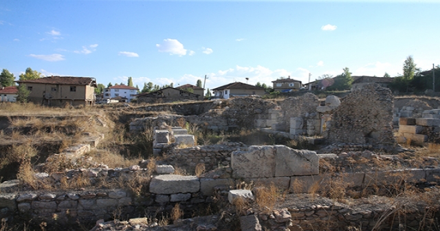 Sebastapolis Antik Kenti Kazı Çalışmaları Sürüyor