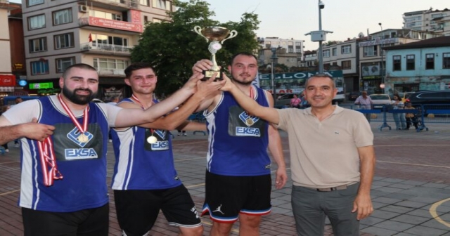 SOKAK BASKETBOLU FİNAL YAPTI