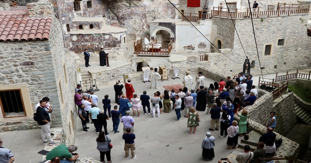 Sümela Manastırı'nda Ayin Yapıldı