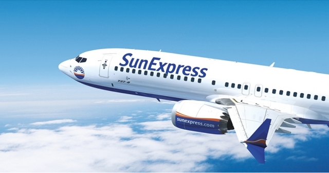 SunExpress 400 kabin memuru alacağını duyurdu