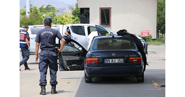 Tartıştığı damadını silahla öldürdü, kızını yaraladı