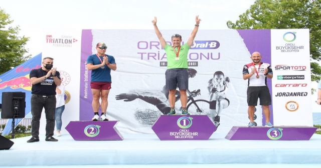 TRiATLON YARIŞLARI SONA ERDi