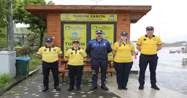 TURİSTLERİN EN BÜYÜK YARDIMCILARI ONLAR