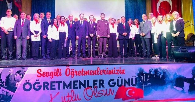 Ünye'de Öğretmenler Günü Kutlaması