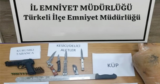 Uyuşturucu operasyonunda 2 kişi yakalandı