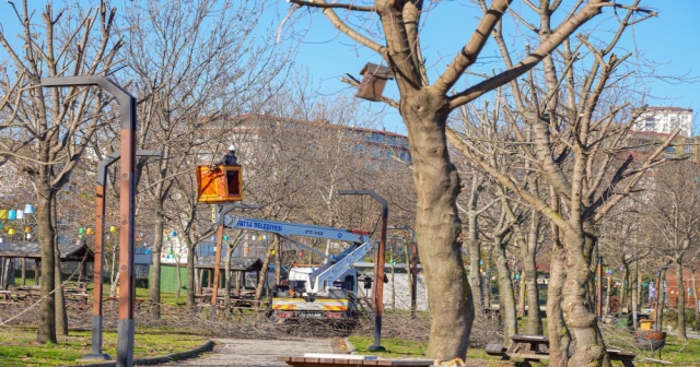 UZUNKUM PLAJINDA ÇALIŞMALAR DEVAM EDİYOR