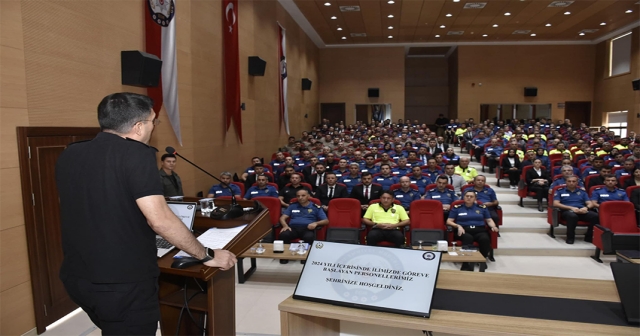 Yeni Personelle Toplantı