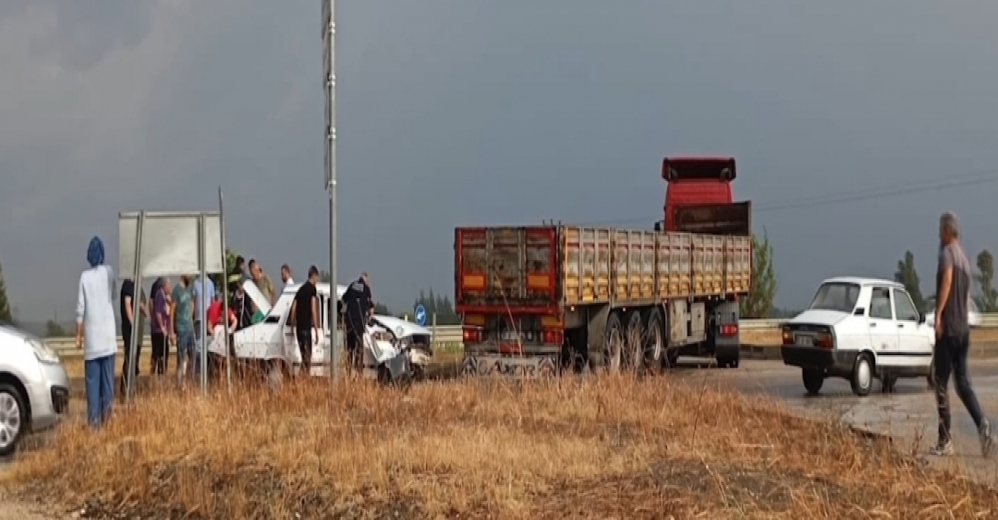 Adana'da Kaza: 4 Yaralı