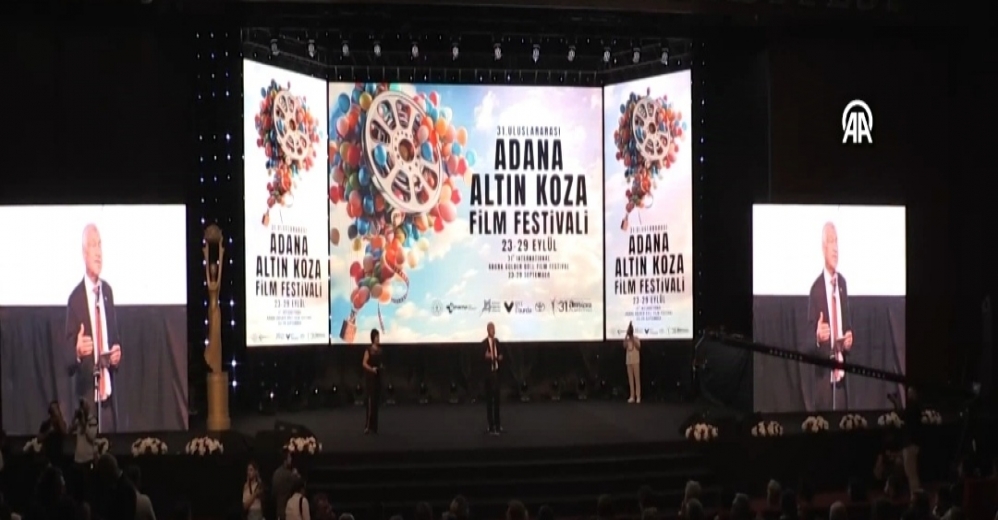 Altın Koza Film Festivali'nde ödüller sahiplerini buldu..