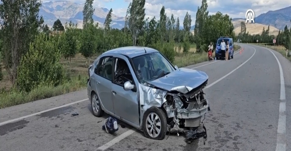 Erzincan'da Kaza: 1 Ölü, 1 Yaralı