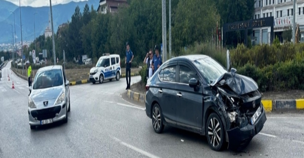 Karabük'te Kaza: 4 Yaralı