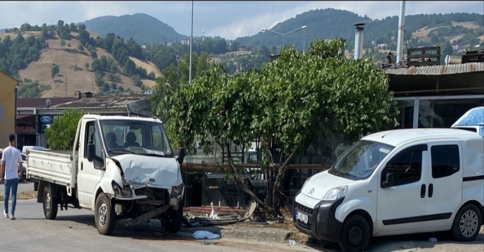 Samsun'da Kaza: 1 Ölü, 2 Yaralı