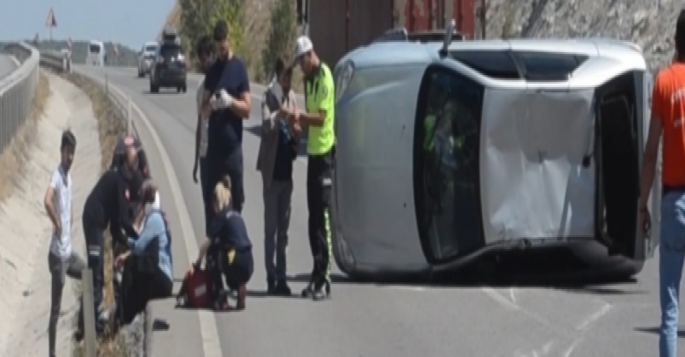 Zincirleme Trafik Kazasında 6 Kişi Yaralandı