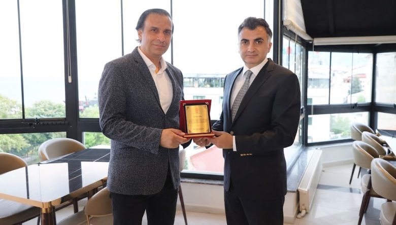 Milli Eğitim'de Görev Yeri Değişen Şube Müdürlerine Veda