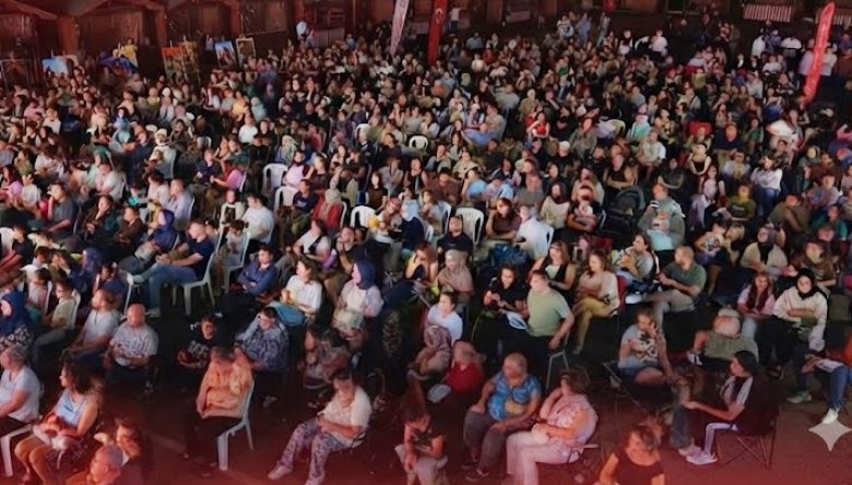 Kadir İnanır Memleketi Ordu'da Filmleriyle Anıldı
